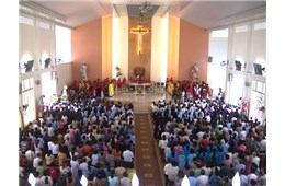 Thánh Lễ Mừng Kỷ Niệm 154 Năm Hai Thánh Phê-rô Đoàn Công Quý & Emmanuel Lê Văn Phụng, được tổ chức tại: Trung Tâm Hành Hương Giáo Xứ Châu Đốc Ngày 30-31/07/2013